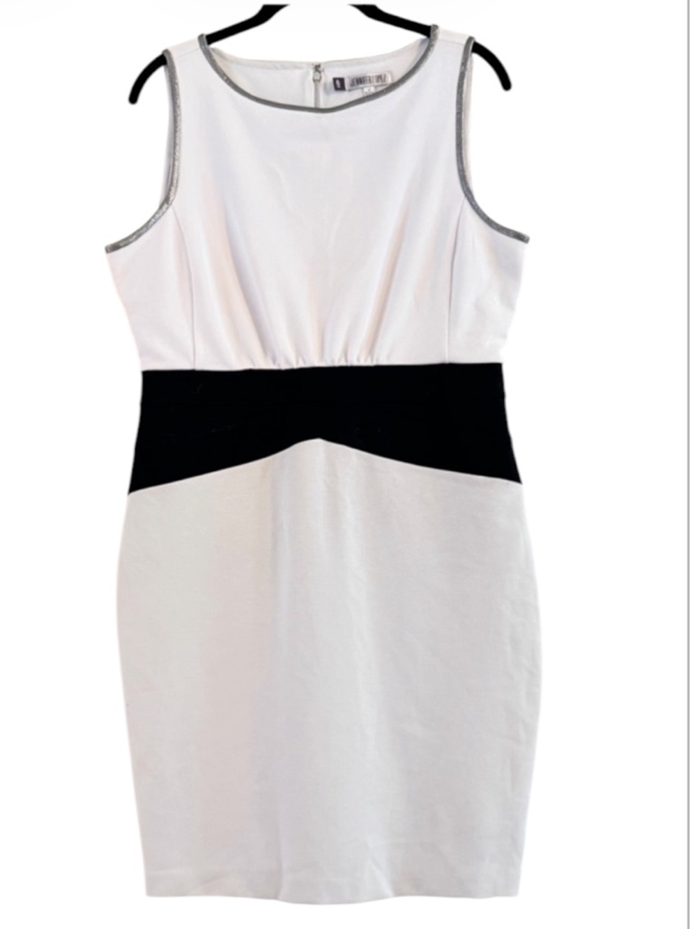 Jennifer Lopez Elegant White and Black Mini Dress Size 12
